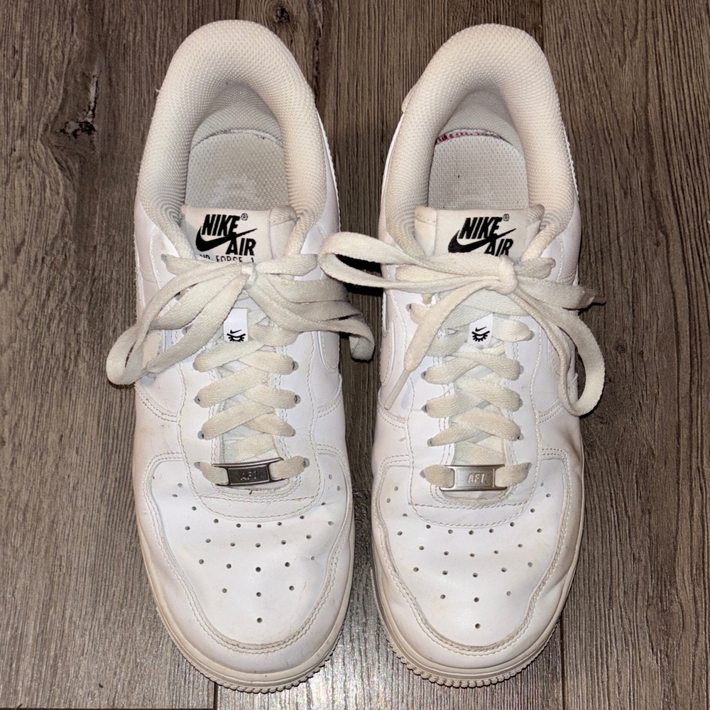 Nike Air Force One 1 White Low Top Leather Sneakers Size 8